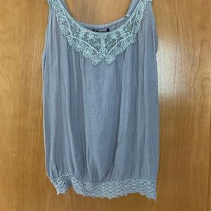 Cute grey flowy tank